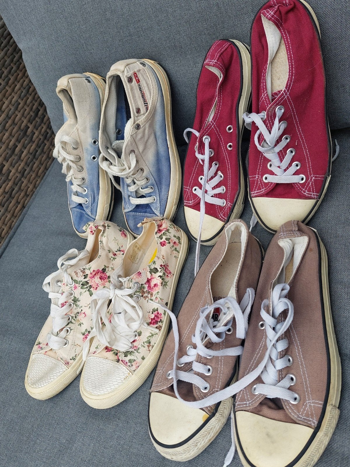 4 paar sneakers maat 37 - alles in 1 koop, Ophalen of Verzenden, Diesel, Espadrilles of Moccasins, Gedragen