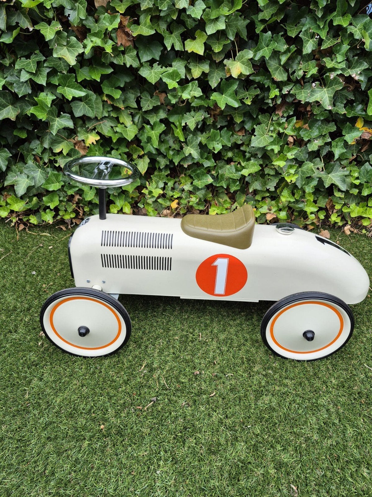 Leuke Retro roller loopauto kleur: creme parelmoer, Ophalen, Loopvoertuig