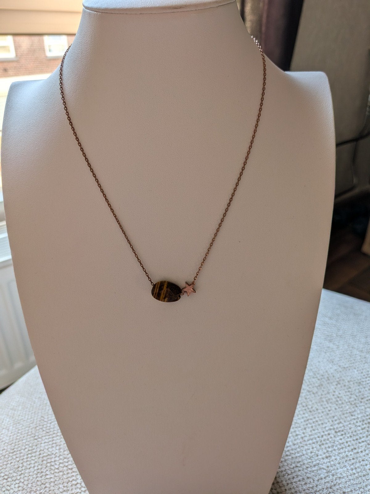 Ketting met Tijgeroog Hanger en Sterretje, Sieraden, Tassen en Uiterlijk, Kettingen, Bruin, Ophalen of Verzenden, Zo goed als nieuw