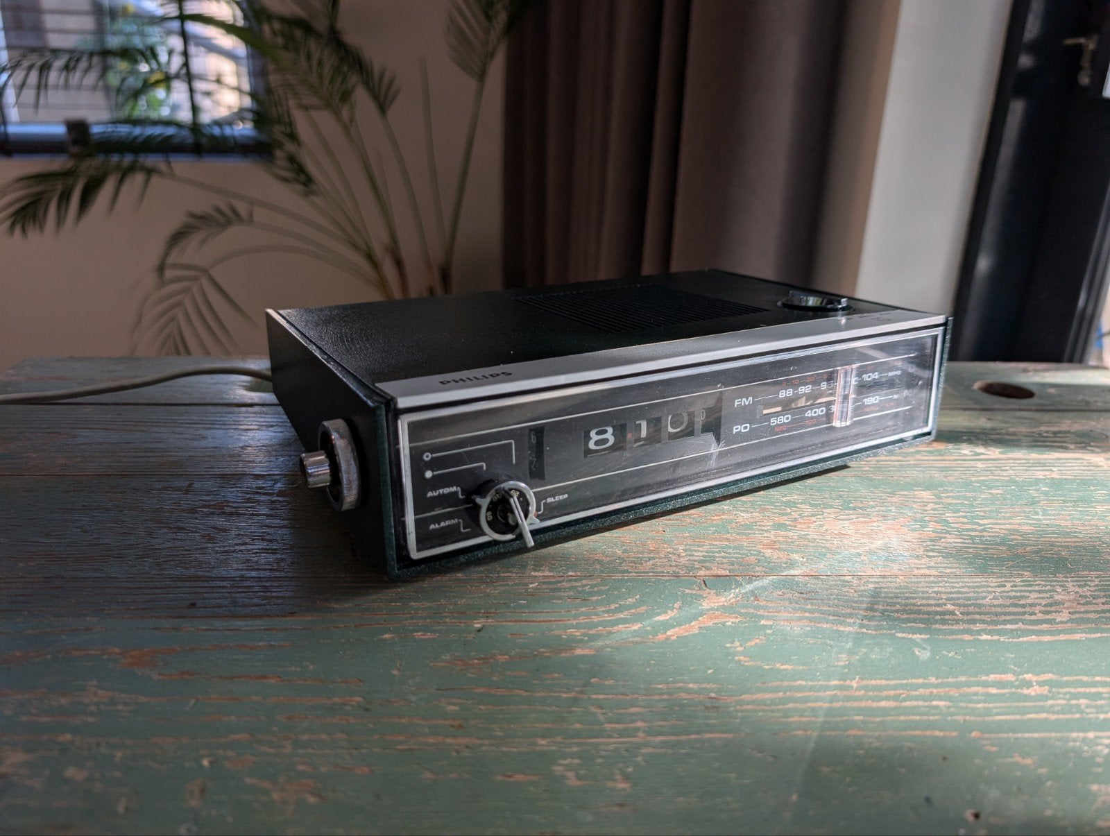 Vintage Philips wekkerradio, Ophalen of Verzenden, Refurbished