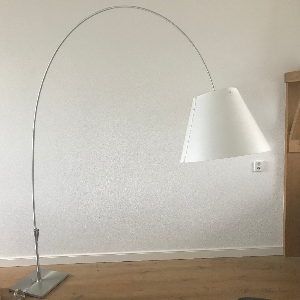 IZGS Lady Luceplan Costanza vloerlamp booglamp wit, Huis en Inrichting, Ophalen of Verzenden, Zo goed als nieuw, Nvt, 150 tot 200 cm