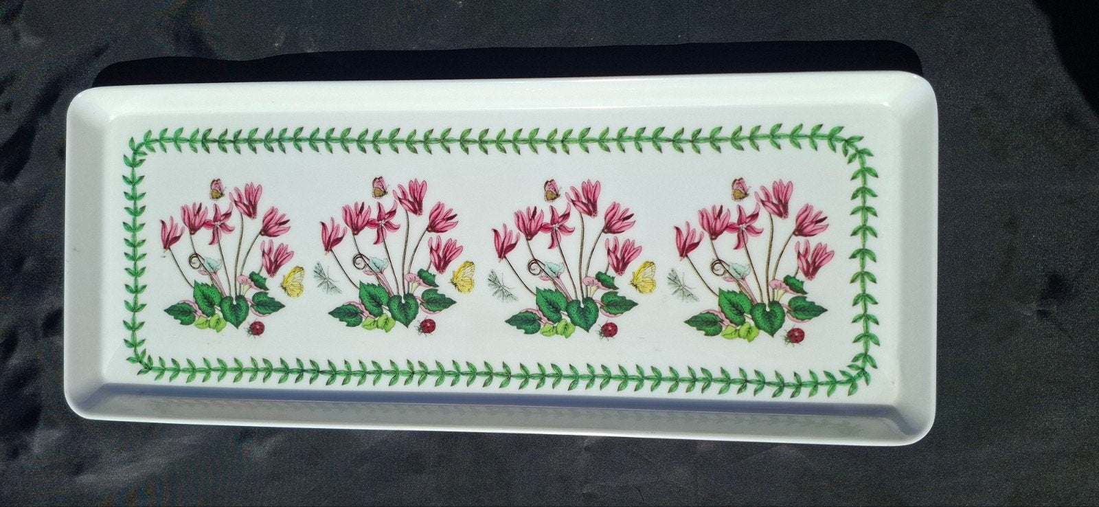 Portmeirion Dienblad met Botanische Print - Cyclamen, Huis en Inrichting, Kunststof, Gebruikt, Ophalen of Verzenden, Dienblad