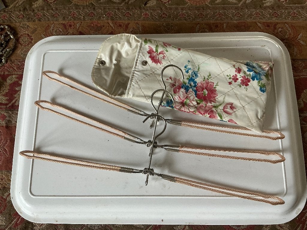 Kleren hangers op reis, Ophalen of Verzenden