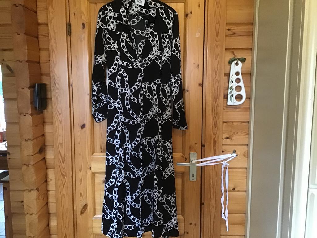 Jurk 42/44 zwart kabel print women &co oto 59 lengte 130, Zwart, Maat 42/44 (L), Ophalen of Verzenden, Zo goed als nieuw
