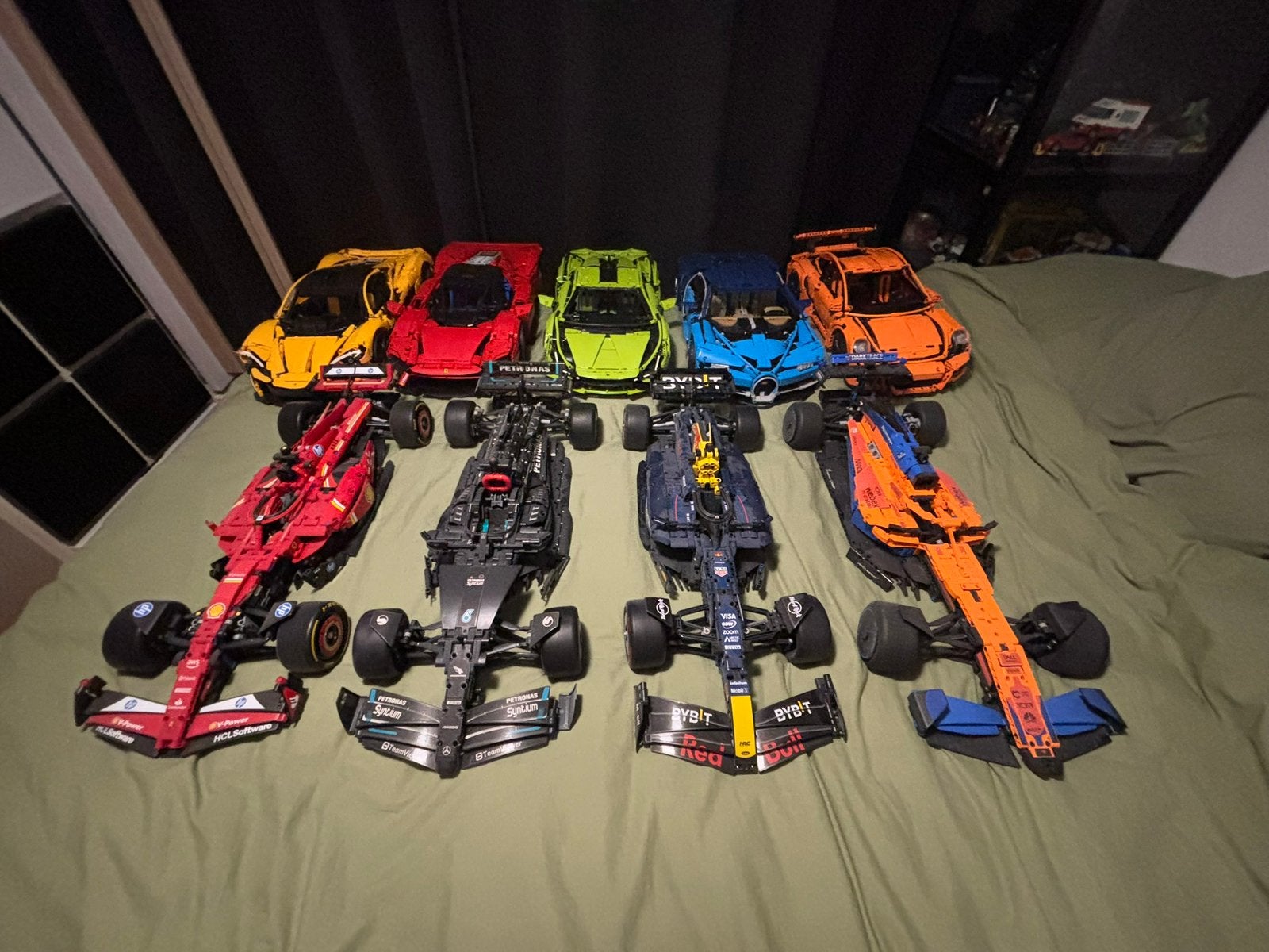 1:8/F1 Lego Technic autos inclusief muurhouders - (dupes), Kinderen en Baby's, Speelgoed | Duplo en Lego, Ophalen, Compleet, Lego