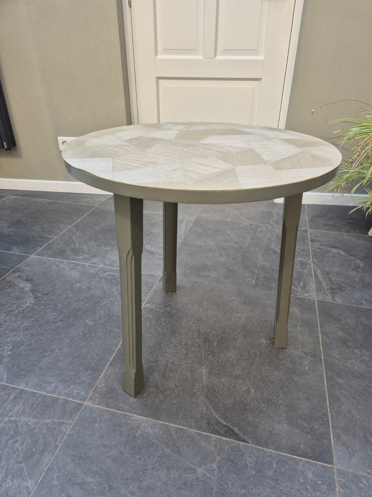 Ronde bijzettafel, Ophalen, Modern, Decoratief, Gebruikt, 50 tot 100 cm