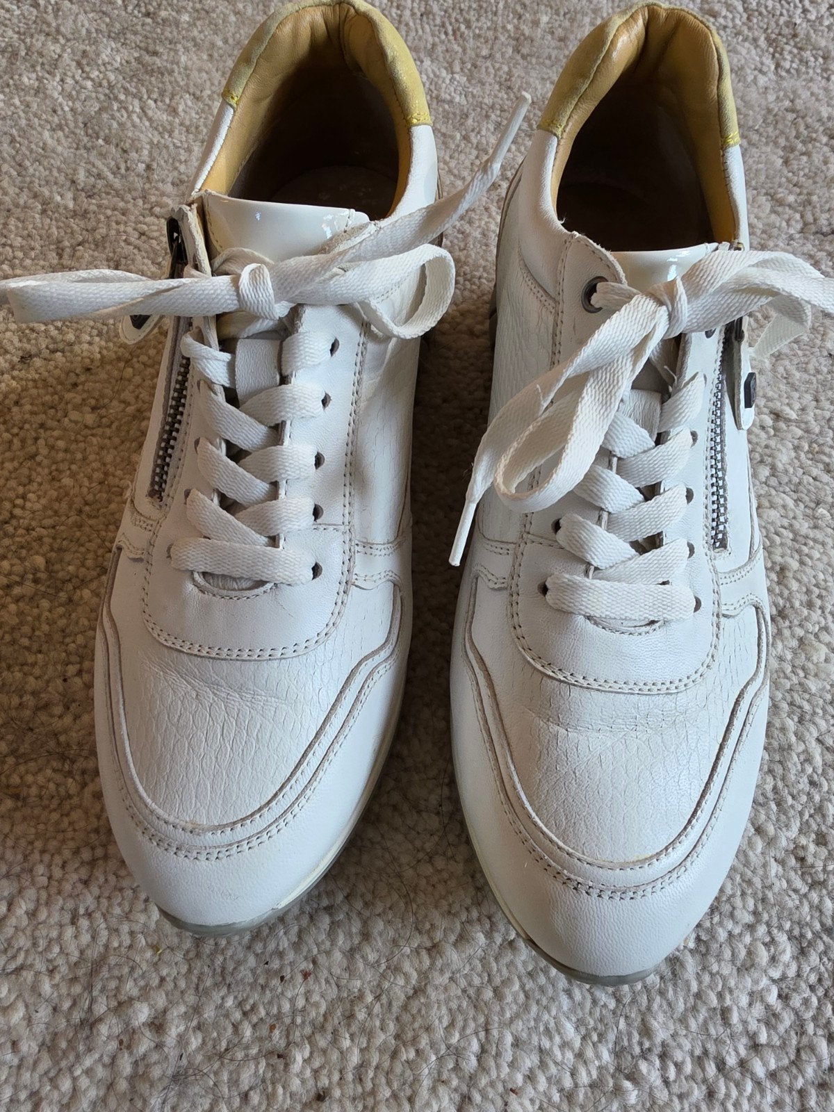 Helioform sneakers wit leder maat 6.5, Wit, Ophalen of Verzenden, Helioform, Sneakers of Gympen