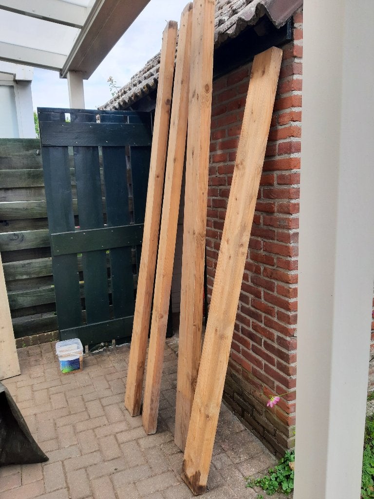 4 grenenhouten balken: 240x15x5,5 cm, Doe-het-zelf en Verbouw, Hout en Planken, Ophalen, Zo goed als nieuw, Balk, Vuren