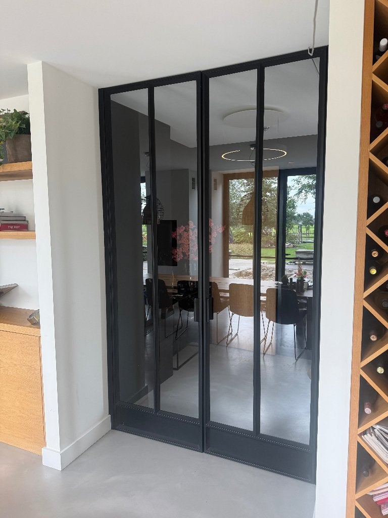 2x Stalen deuren met glas en glaspui | 263 cm hoog| stopverf, Ophalen, Binnendeur, Zo goed als nieuw, Glas