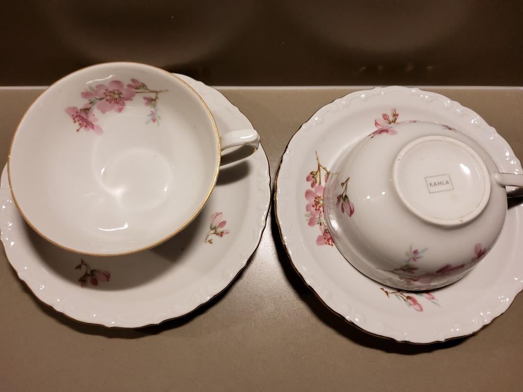 Vintage Kahla porseleinen kop en schotel set, bloemmotief, Ophalen