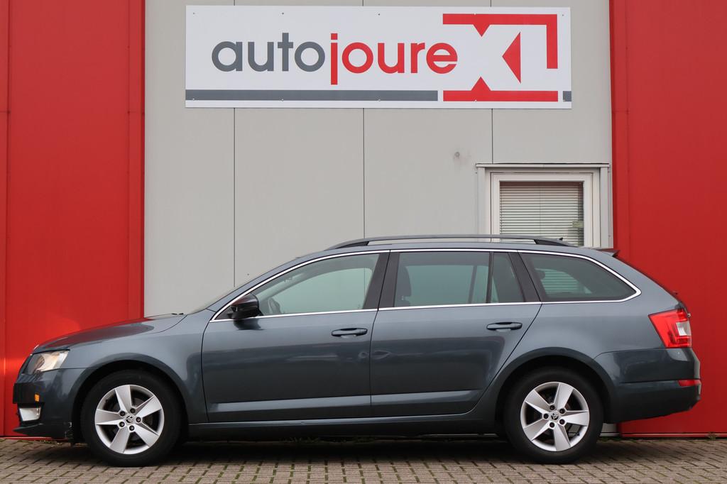 Skoda Octavia Combi 1.2 TSI Greentech Ambition (bj 2015), Auto's, Skoda, Voorwielaandrijving, Euro 5, 4 cilinders, 620 kg
