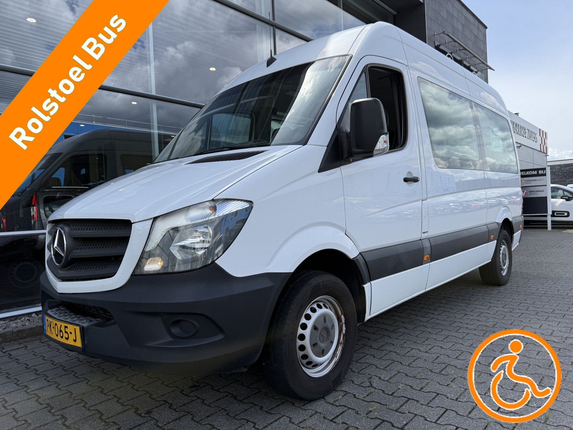 Mercedes-Benz Sprinter Rolstoelbus / Personenbus 314 2.2 CDI, 13 km/l, Gebruikt, 2000 kg, 7 stoelen