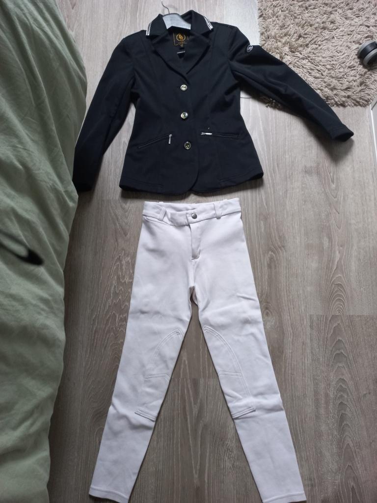 dressuur set vest en witte rijbroek, Dieren en Toebehoren, Paardrijkleding, Kinderen, Dressuur, Ophalen of Verzenden, Zo goed als nieuw