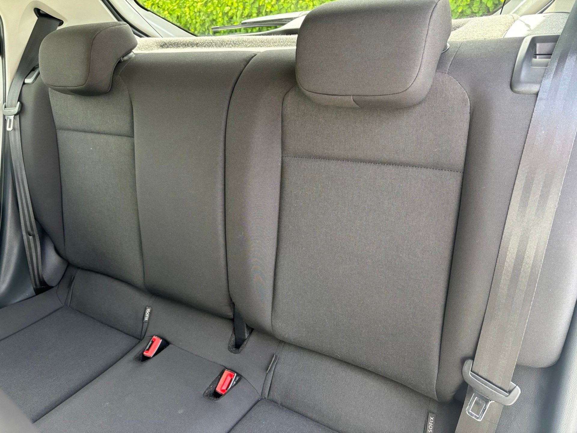 Volkswagen UP! 1.0 BMT high up! | Automaat | Airco | Stoelve, Gebruikt, 840 kg, 4 stoelen, Wit