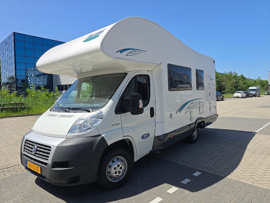 Caravans And Camping Mclouis