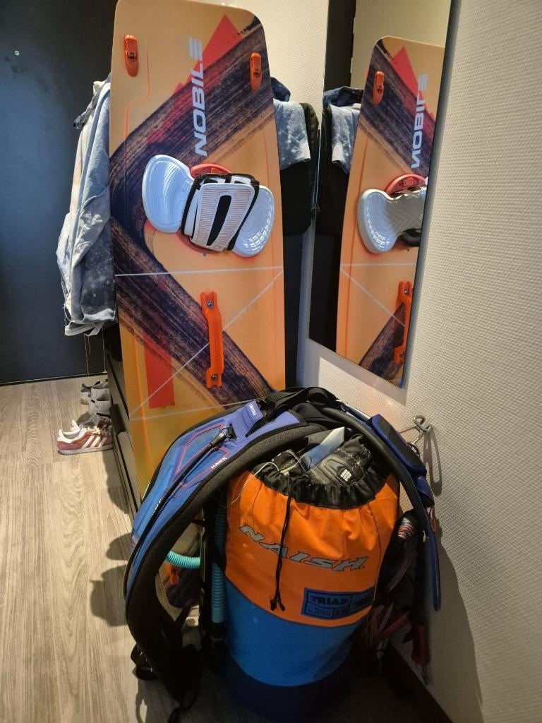 Complete kite surf set, Watersport en Boten, Kitesurfen, Ophalen, Gebruikt, Twintip, Overige typen
