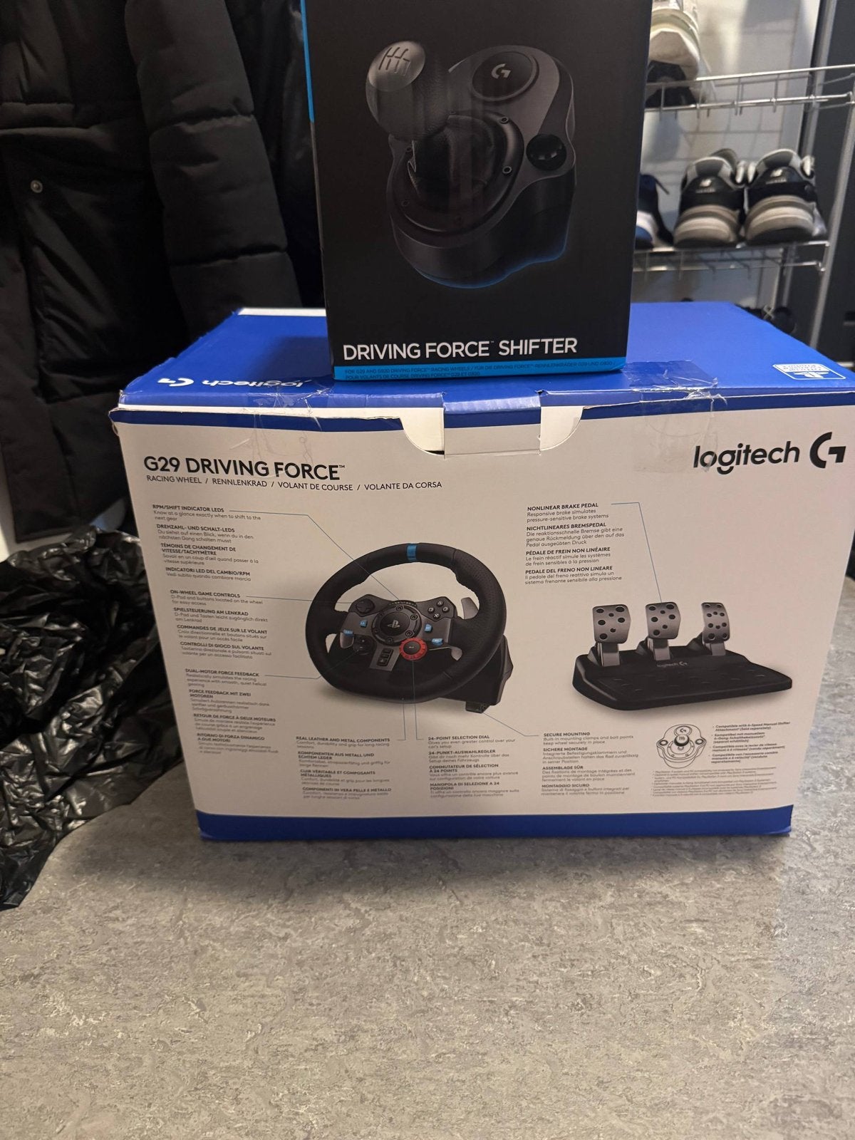 Logitech G29 Driving Force Racing Stuur met Shifter, Spelcomputers en Games, Spelcomputers | Xbox | Accessoires, Ophalen, Zo goed als nieuw
