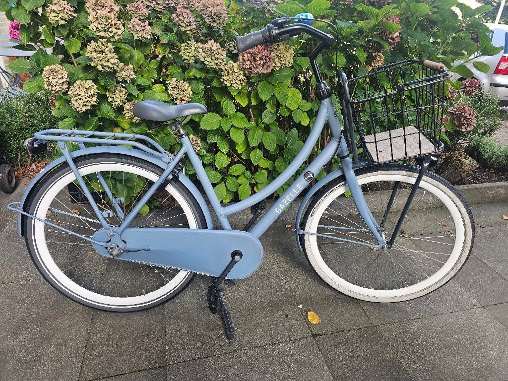 Gazelle Puur NL schoolfiets 28 inch  Framemaat 54cm 3 ver, Fietsen en Brommers, Ophalen, Zo goed als nieuw, 26 inch of meer, Versnellingen