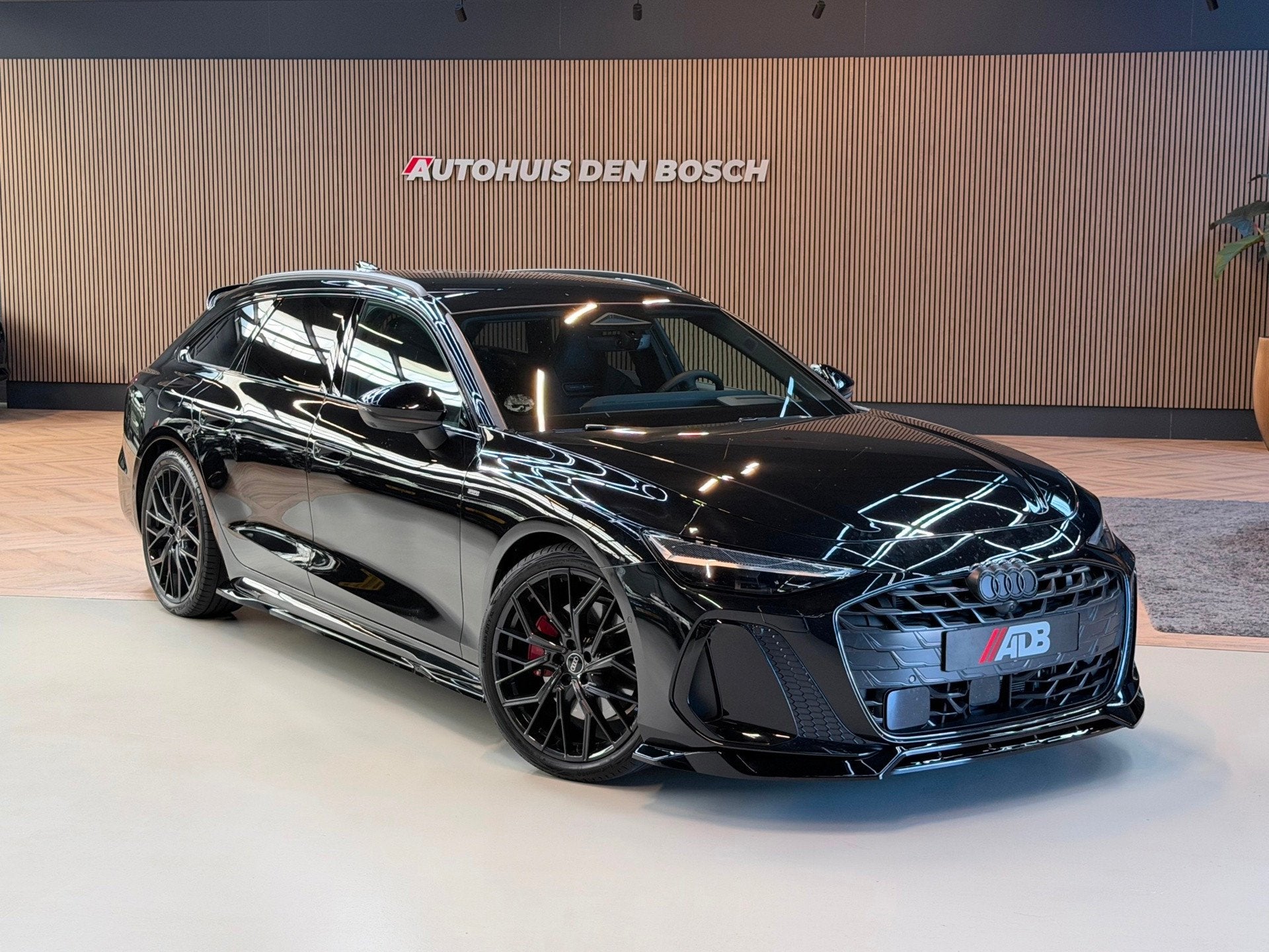 Audi A6 Avant 2.0 e-hybrid Quattro S edition Competition 367, Auto's, Audi, Automaat, Dealer onderhouden, Gebruikt, 4 cilinders