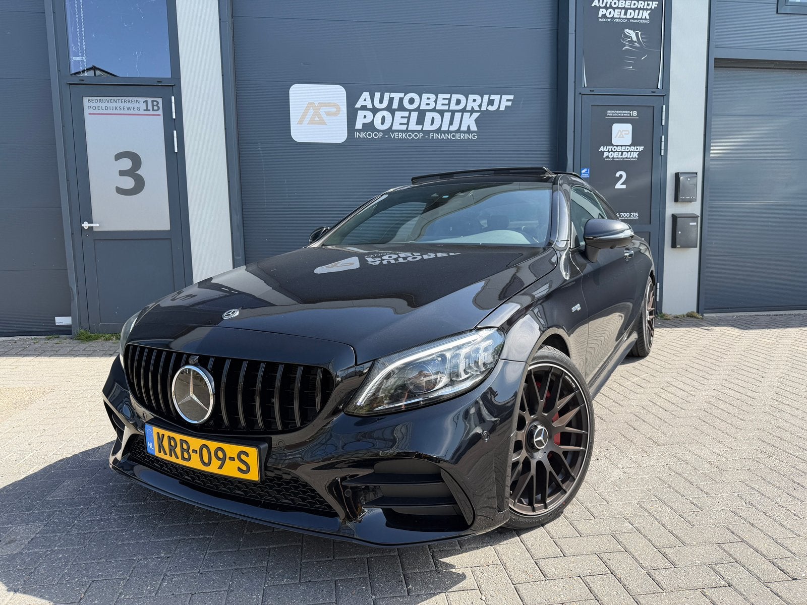 Mercedes-Benz C-Klasse C43 AMG 390pk 4MATIC Coupe Bomvol, Automaat, 1800 kg, Zwart, 390 pk