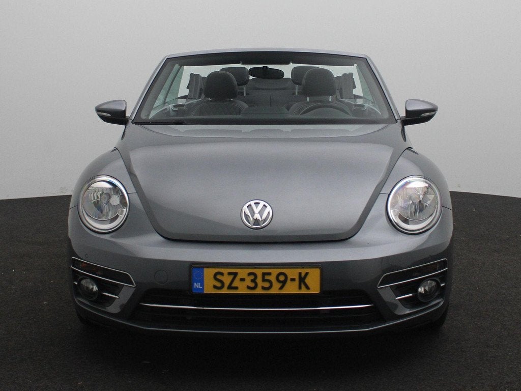 Volkswagen Beetle Cabriolet 1.2 TSI Exclusive Series | Leder, Auto's, Volkswagen, Voorwielaandrijving, Gebruikt, 4 cilinders, 4 stoelen
