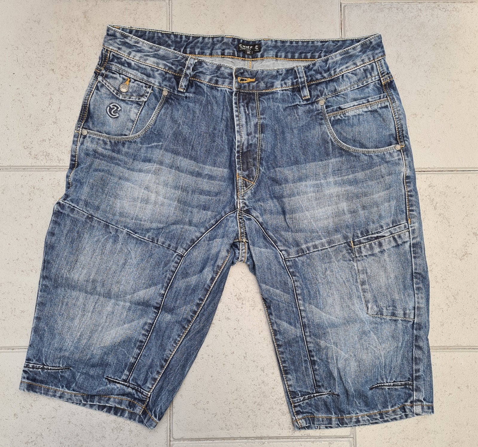 NIEUW korte stoere jeans met zakken CHIEF mt XXL, Ophalen, Nieuw, Blauw, W36 - W38 (confectie 52/54)