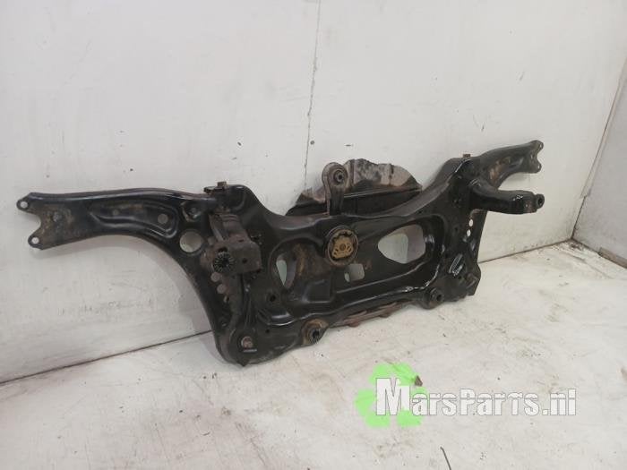 Subframe van een Volkswagen Golf, Gebruikt, -, Volkswagen, -