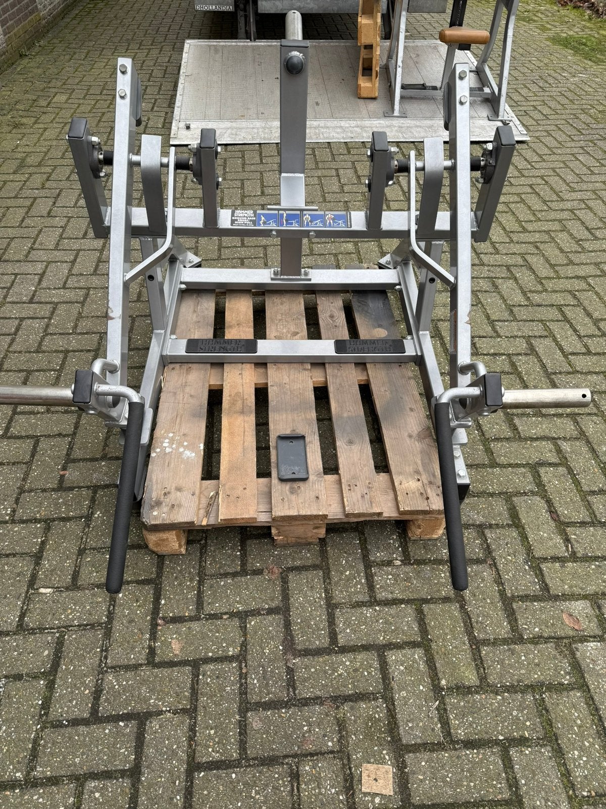 Hammer strength squat/high pull, Sport en Fitness, Fitnessmaterialen, Ophalen, Zo goed als nieuw