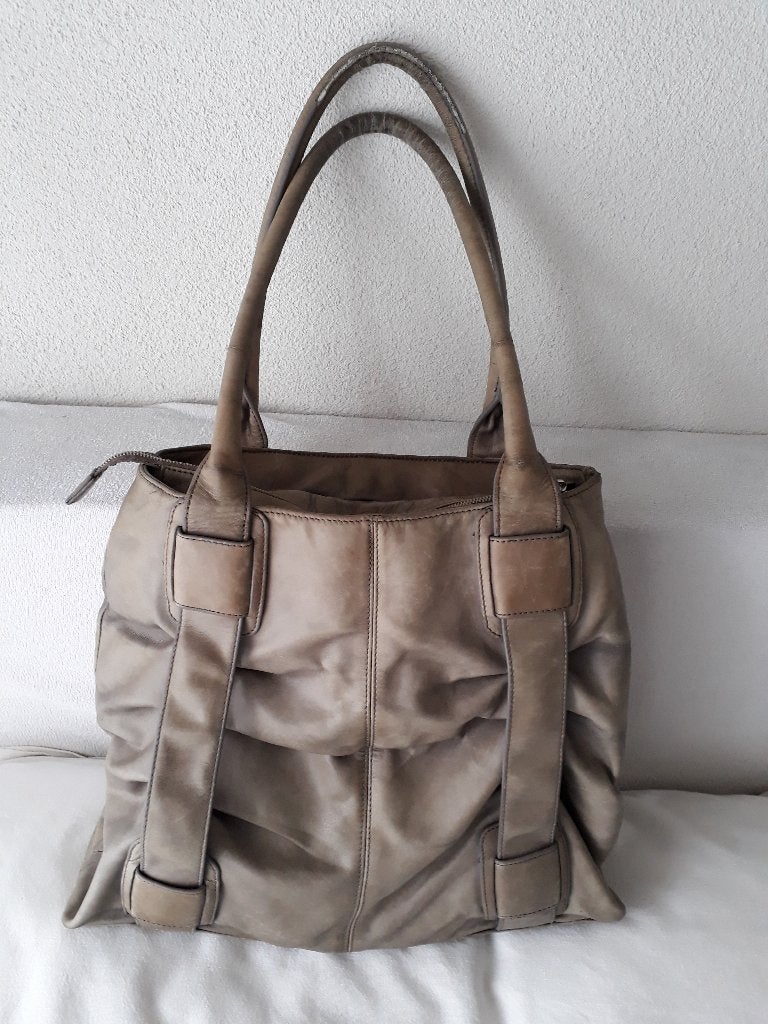Grijs leren shopper van Claudia Strater, Sieraden, Tassen en Uiterlijk, Tassen | Damestassen, Gebruikt, Handtas, Grijs, Ophalen of Verzenden