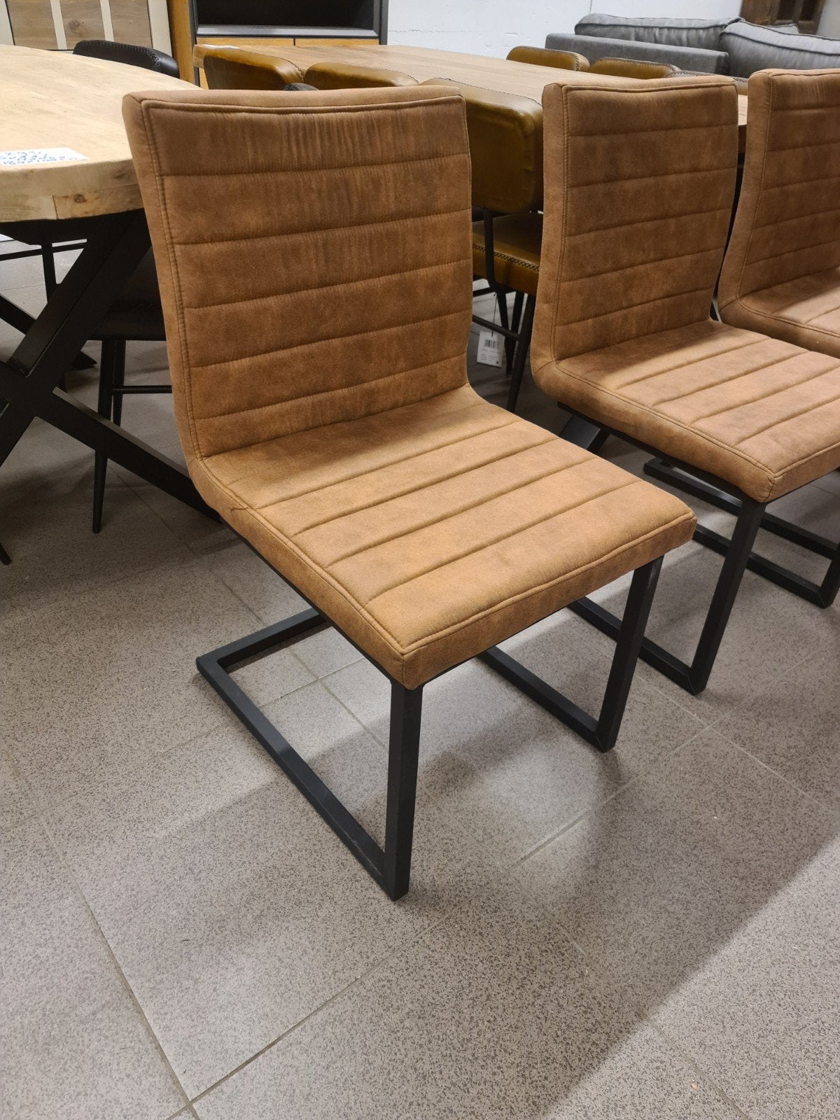 Nieuwe eetkamerstoel leer microvezel bruin bkeus €30p/st, Ophalen, Industrieel landelijk barok brocante koloniaal boheems vintage