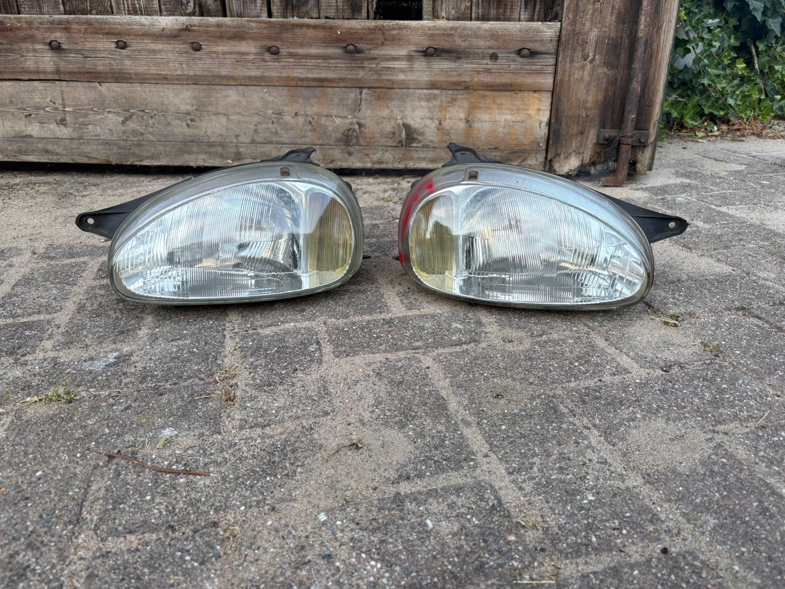 Koplampen opel corsa B, Auto-onderdelen, Ophalen of Verzenden, Opel