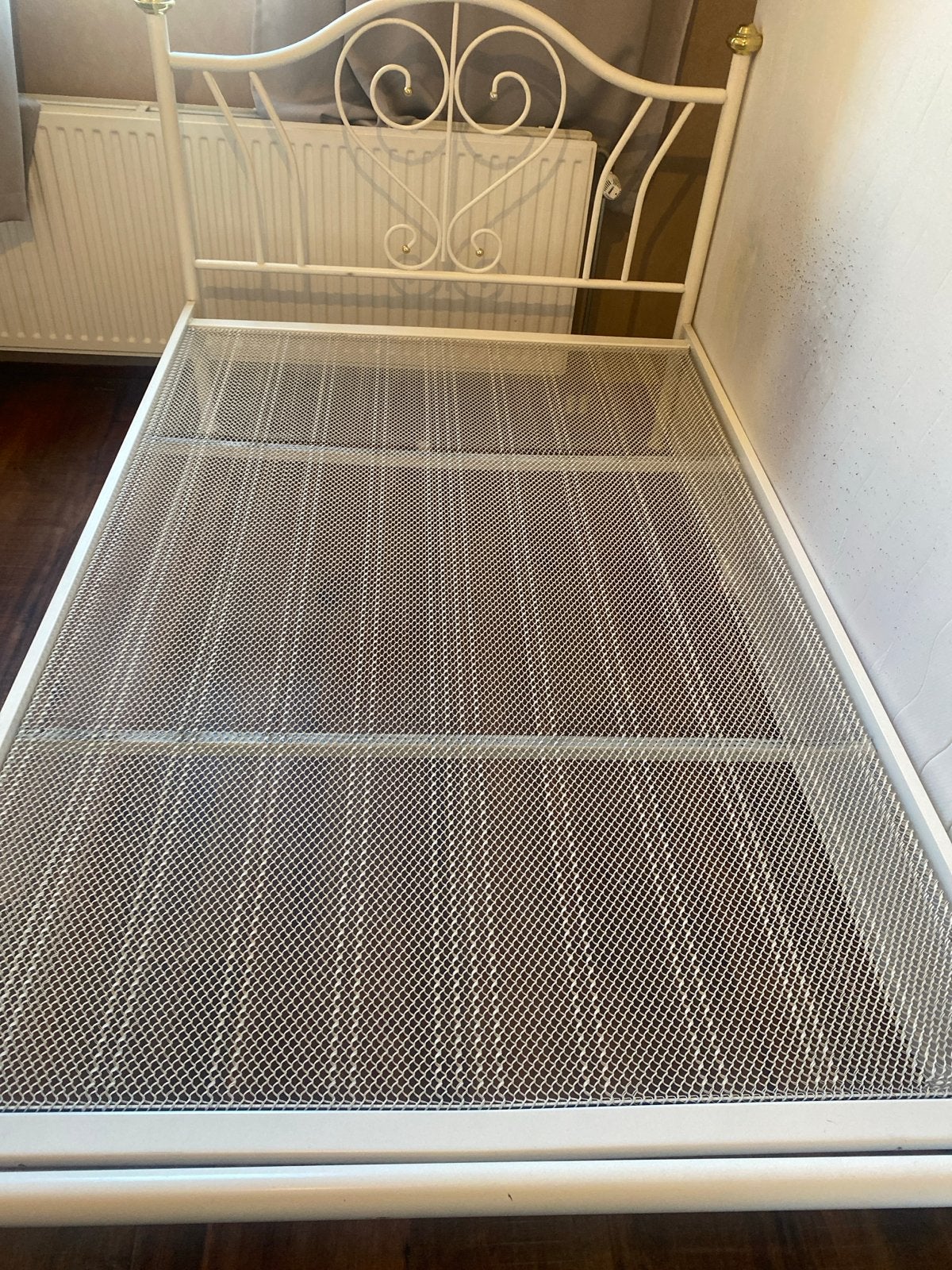 Wit metalen bed 120x200 cm met lattenbodem, Gebruikt, Wit, Ophalen of Verzenden, Twijfelaar