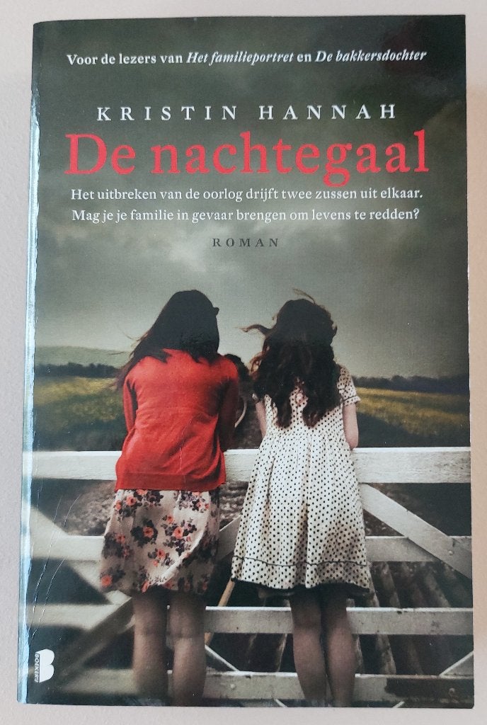 De nachtegaal - bestsellerroman van Kristin Hannah, Ophalen, Zo goed als nieuw, Kristin Hannah, Amerika