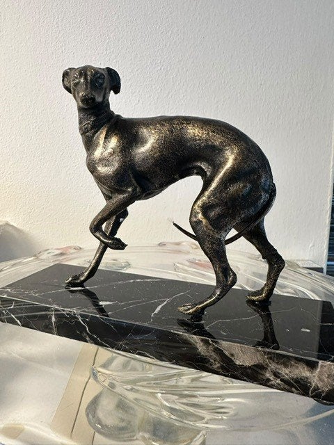 iggy italiaans windhondje whippet beeld op marmer, Ophalen of Verzenden