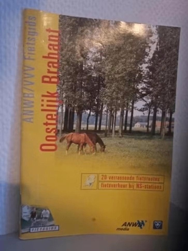 ANWB Fietsgids - OOSTELIJK BRABANT / 20 Fietsroutes, Ophalen of Verzenden, Zo goed als nieuw, Overige onderwerpen