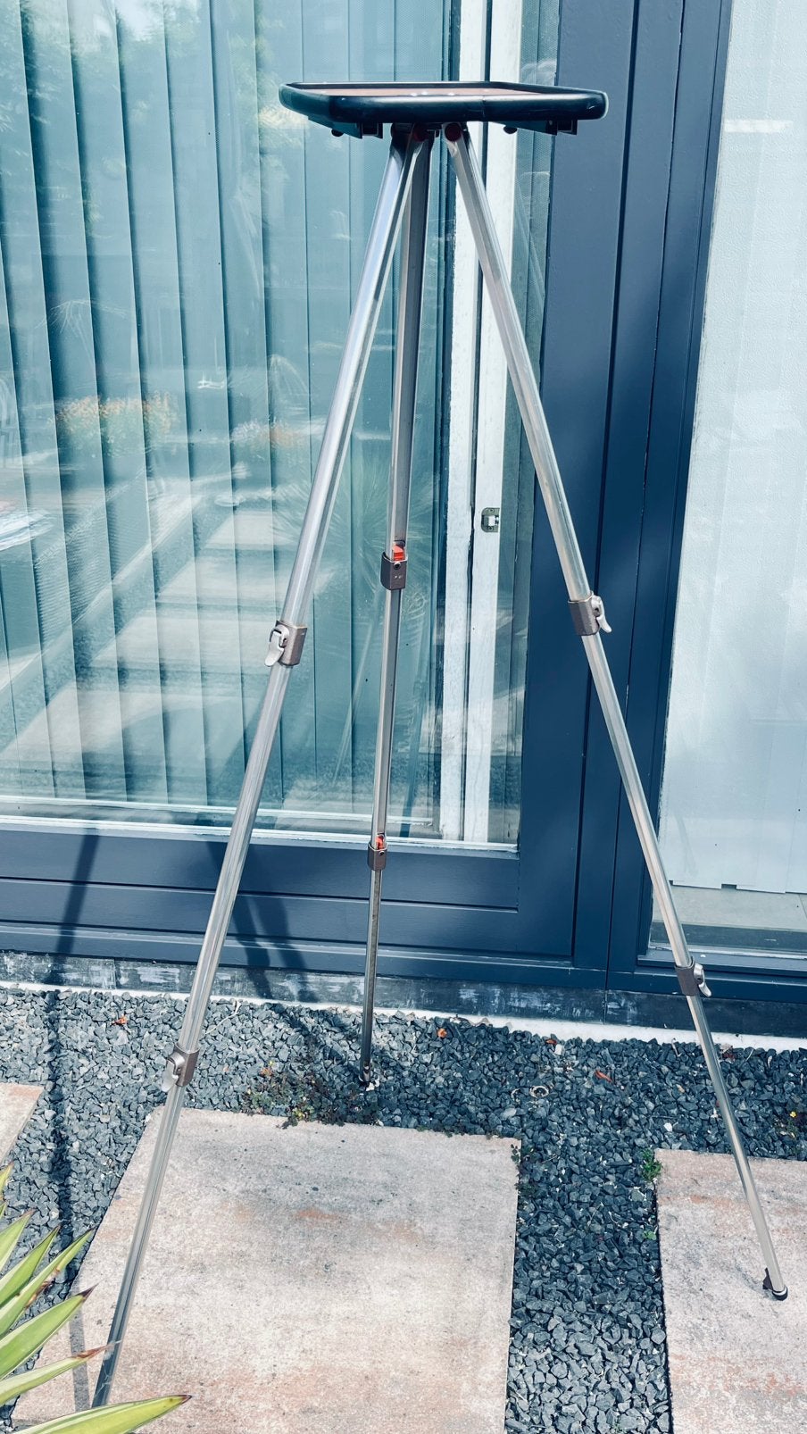 Vintage lang 150 cm statief schiansky aluminium houten blad, Ophalen, Zo goed als nieuw, Driepoot