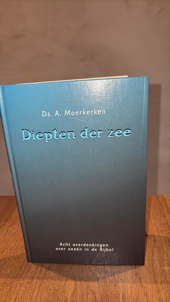 KR-1 Ds A. Moerkerken - Diepten der zee, Ophalen of Verzenden, Gelezen, A. Moerkerken