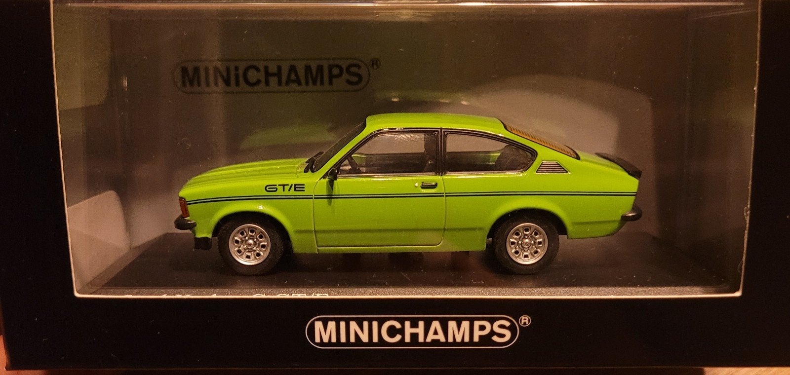 Opel Kadett C GT/E minichamps 1/43, Ophalen of Verzenden, Zo goed als nieuw, Auto, MiniChamps