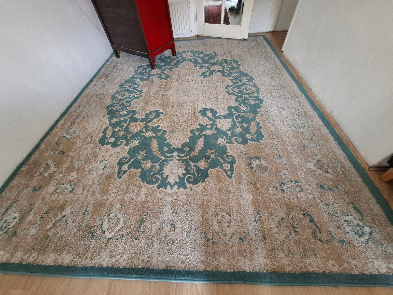 tapijt beige en turquoise kleuren, Ophalen, Beige, 200 cm of meer, Zo goed als nieuw