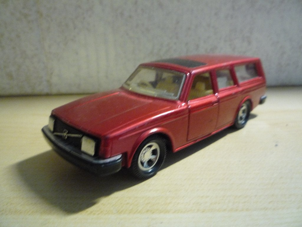 Volvo 245 DL Estate Matchbox SuperKings K74 1:35, Ophalen of Verzenden, Gebruikt, Auto