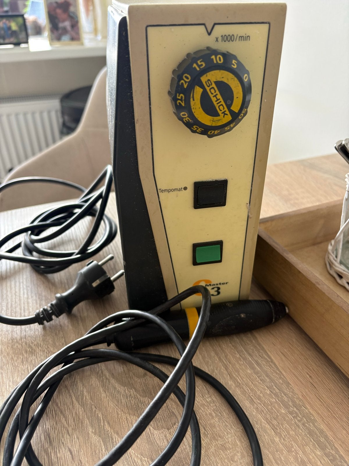 Schick Dentalgeräte Master 3 Tandtechniek Motor, Doe-het-zelf en Verbouw, Gereedschap | Overige machines, Ophalen of Verzenden