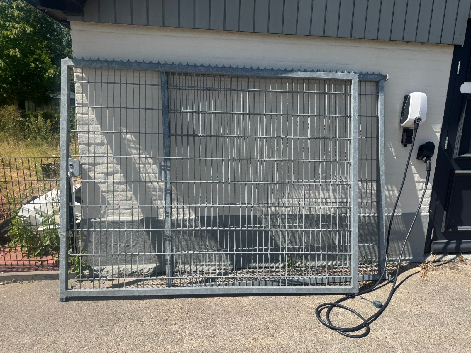 Metalen dubbele openslaande toegangspoort – 450 x 200 cm, Ophalen, Zo goed als nieuw, IJzer, Sierhekwerk