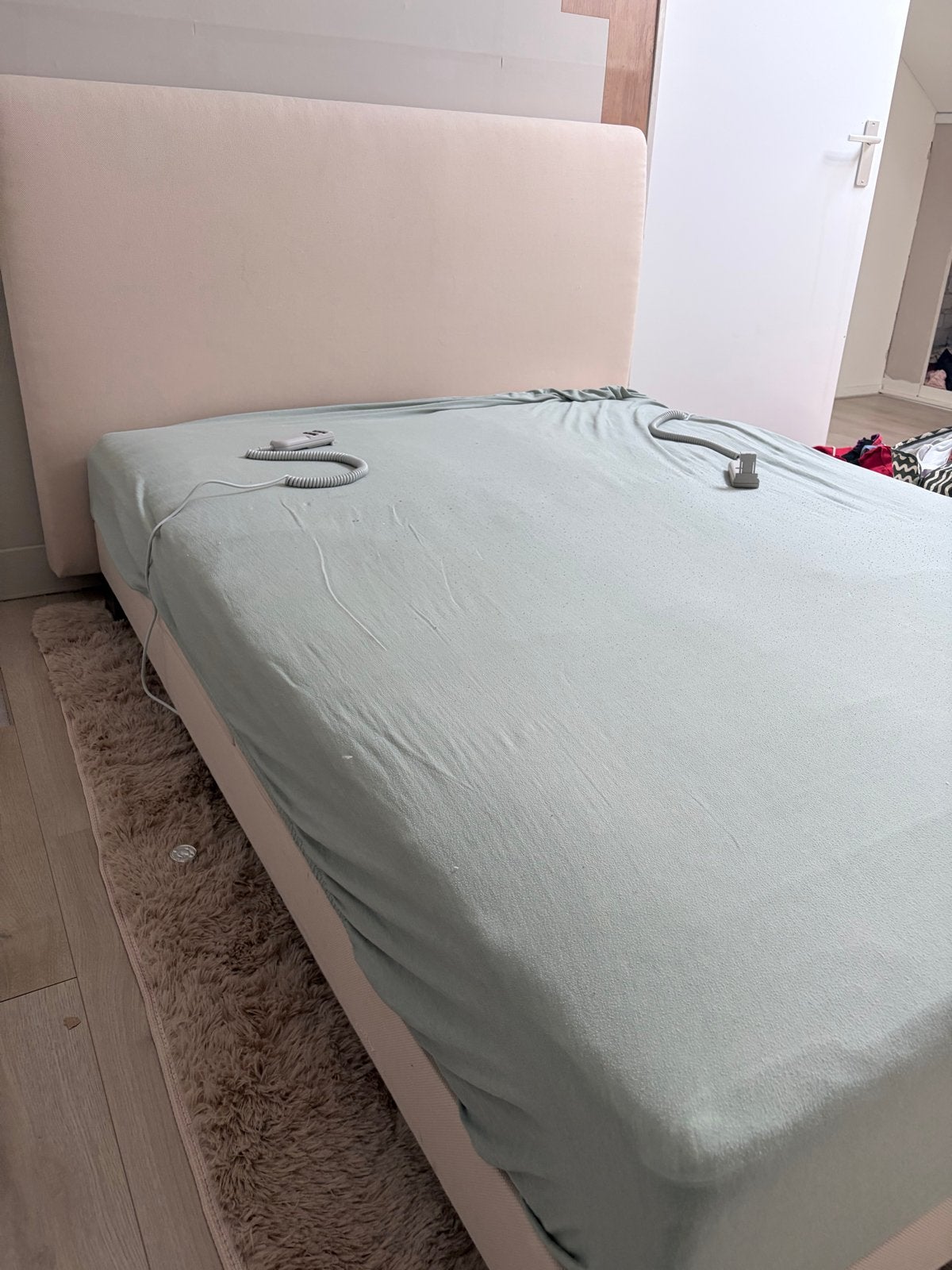 Elektrische boxspring swiss sense 140x200, 90 cm, Eenpersoons, Beige, Ophalen of Verzenden