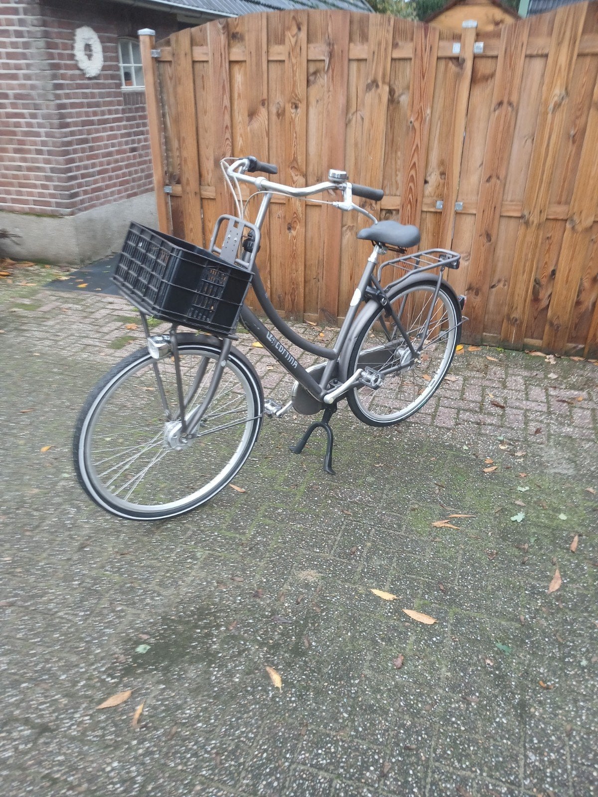Te koop damesfiets 28 inch 3v, 56 cm of meer, Ophalen of Verzenden, Zo goed als nieuw, Overige merken