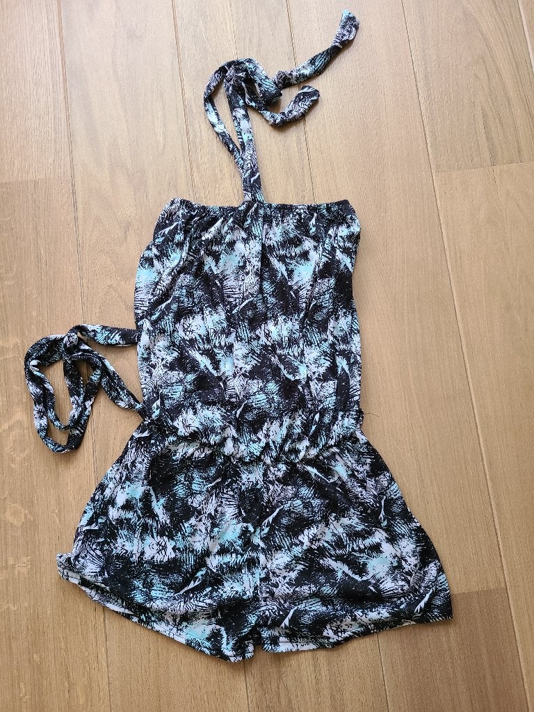 Zwart/blauw/witte jumpsuit, kort, maat S/M, Ophalen of Verzenden, Nieuw, Maat 38/40 (M), Meerkleurig