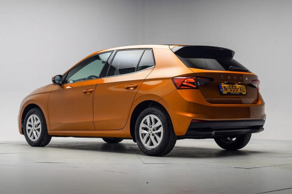 Skoda Fabia 1.0 TSI Business Edition [ Panoramadak Navi LED, Auto's, Skoda, 1071 kg, Automatische klimaatregeling, Origineel Nederlands