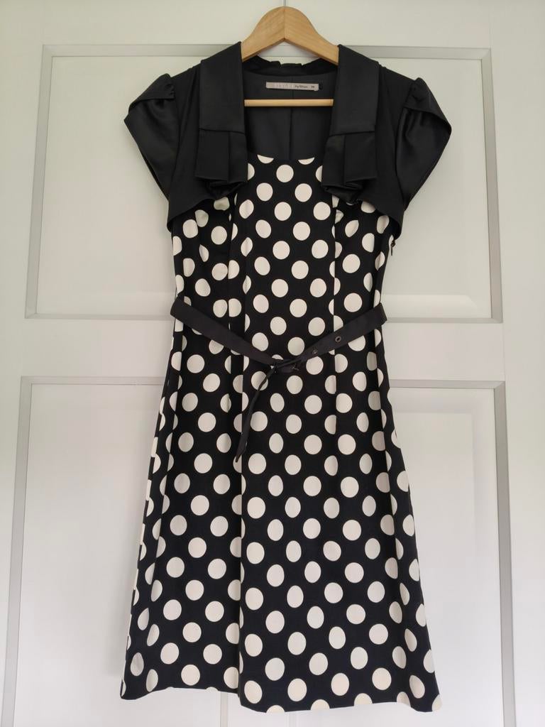 Bruiloftsfeest? Shop deze stijlvolle jurk met accessoires!, Zwart, Ophalen of Verzenden, Zo goed als nieuw, Steps