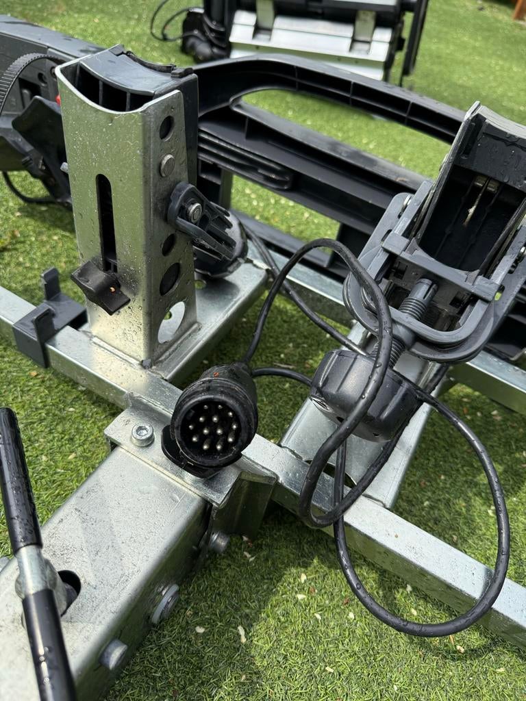 Twinny Load Swing C fietsendrager voor trekhaak, Ophalen, Gebruikt, 2 fietsen, Trekhaakdrager