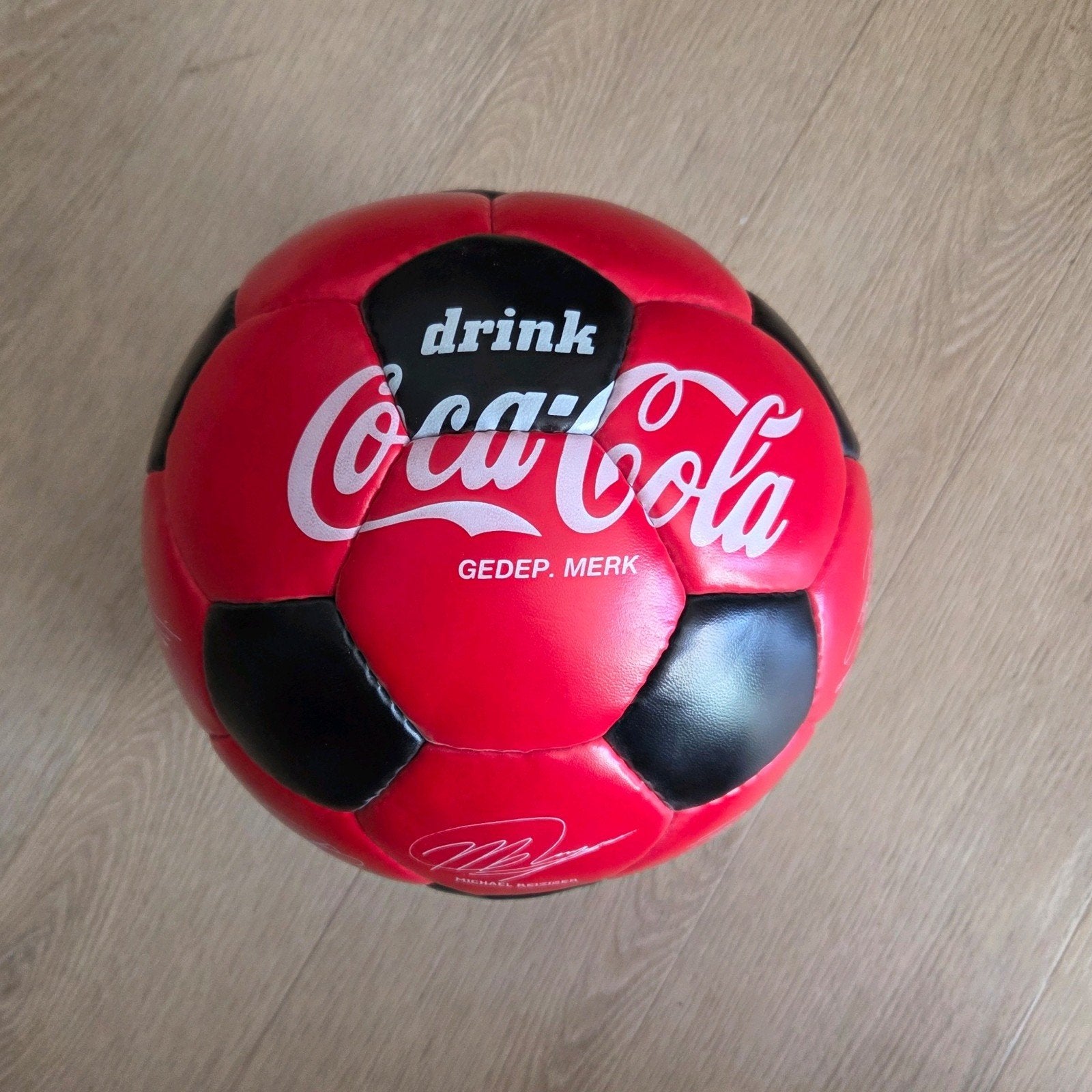 Coca Cola Voetbal WK 98 (Collectors Item), Ophalen of Verzenden, Zo goed als nieuw, Overige binnenlandse clubs, Overige typen