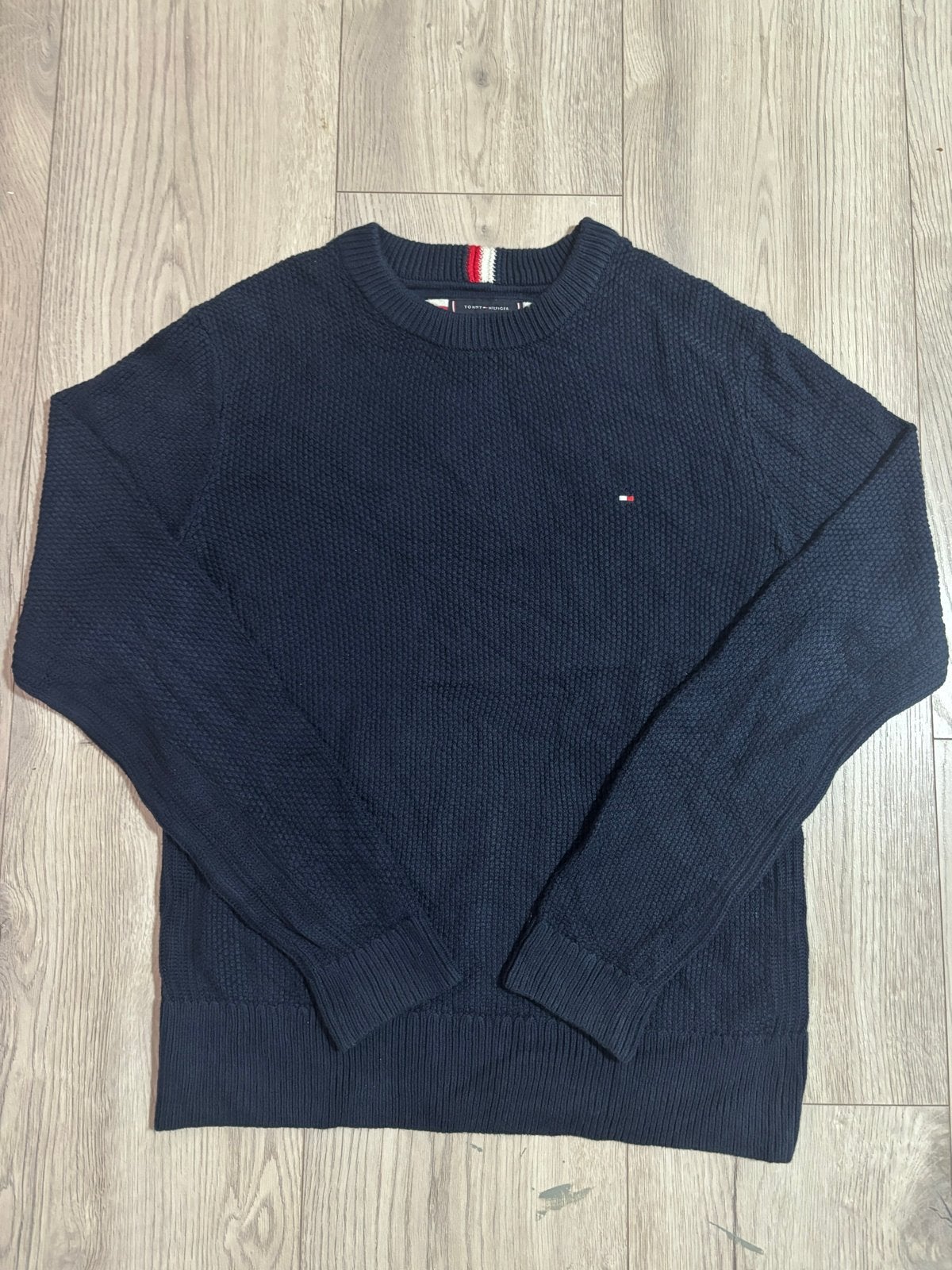Tommy Hilfiger Trui - Donkerblauw - Maat M - Zeer gewild!, Kleding | Heren, Verzenden, Zo goed als nieuw, Maat 48/50 (M), Blauw